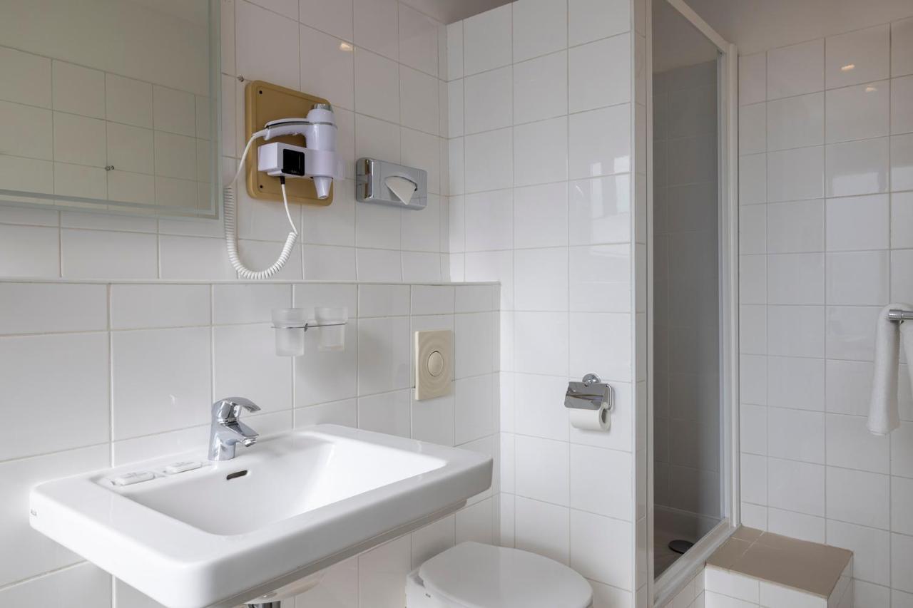 Superior Double Room,1289282929:JPEG