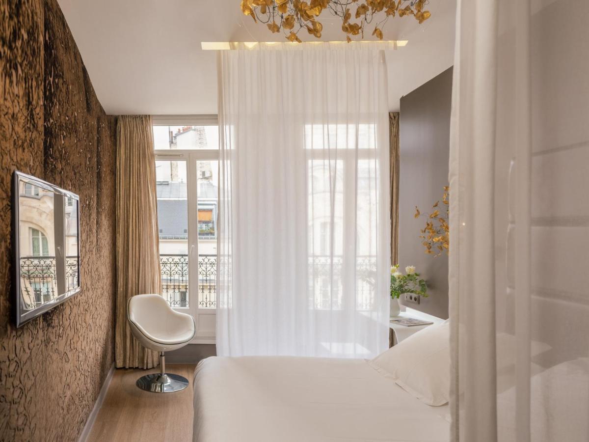Doppelzimmer mit Balkon