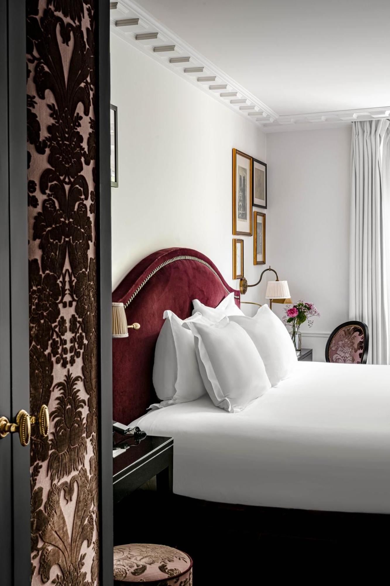 Großes Doppelzimmer