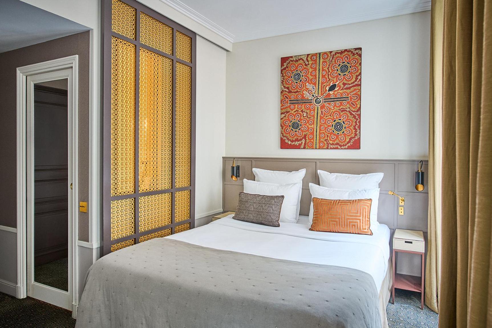 Family Suite adjoining rooms