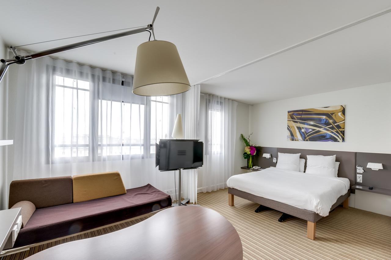 Executive Suite Sofa Bed,1672565843:JPEG
