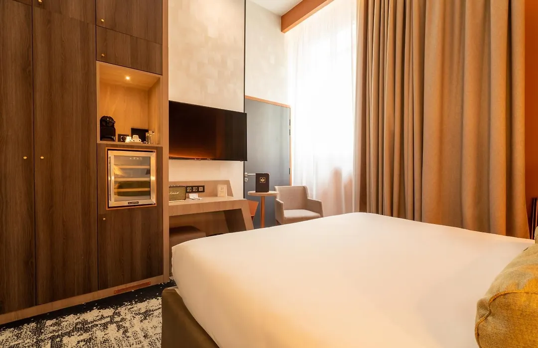 Hotel B55-1