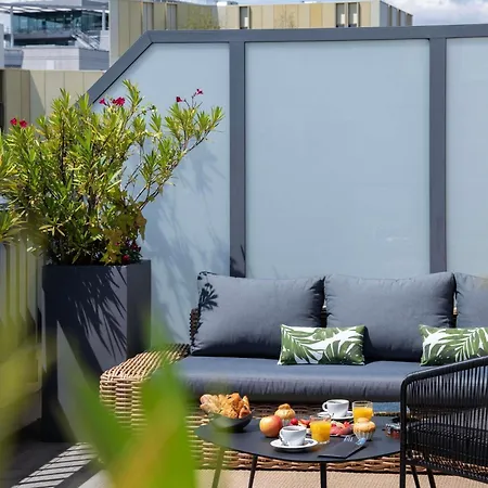 Mercure Paris Bercy Bibliotheque-2